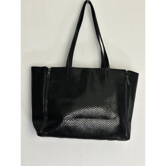 Sorial Prive Embossed Black Leather Snakeskin Tote - Picture 2 of 7
